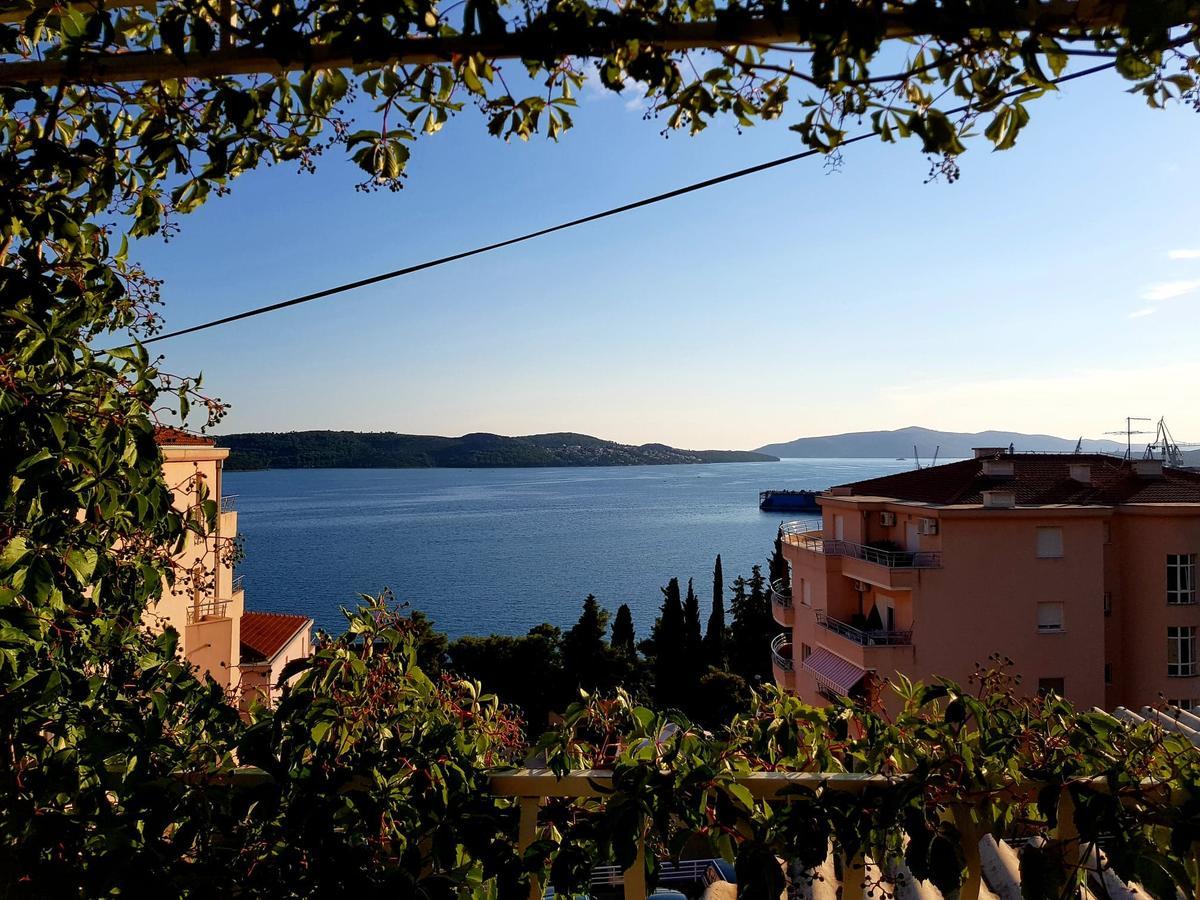 Adriatic Apartments Trogir Buitenkant foto